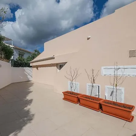 Spacious That Has It All! Villa Fuengirola