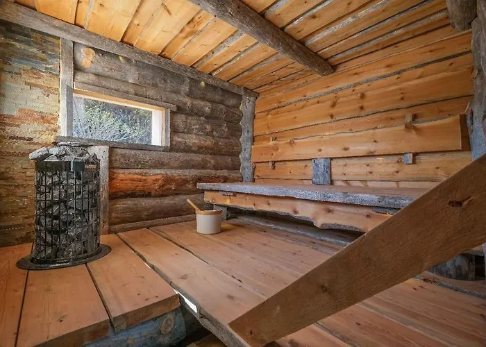 Spacious That Has It All! Villa